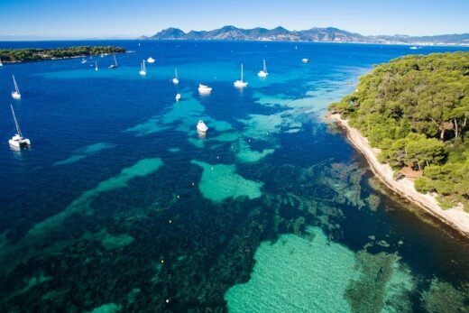 Exclusive 2-day/1-night cruise to the Lérins Islands on a crewed sailboat departing from Beaulieu